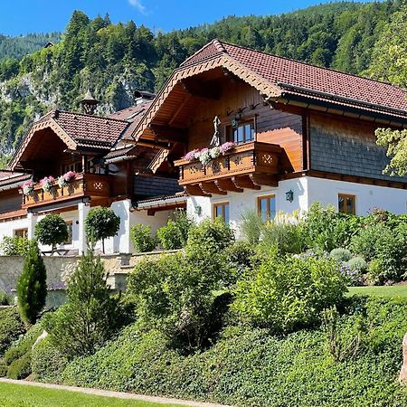 Ferienwohnung Schossleitner - Der Wohlfuehl-Ansitz Am Wolfgangsee Mit Weitblick سانكت جيلجن المظهر الخارجي الصورة