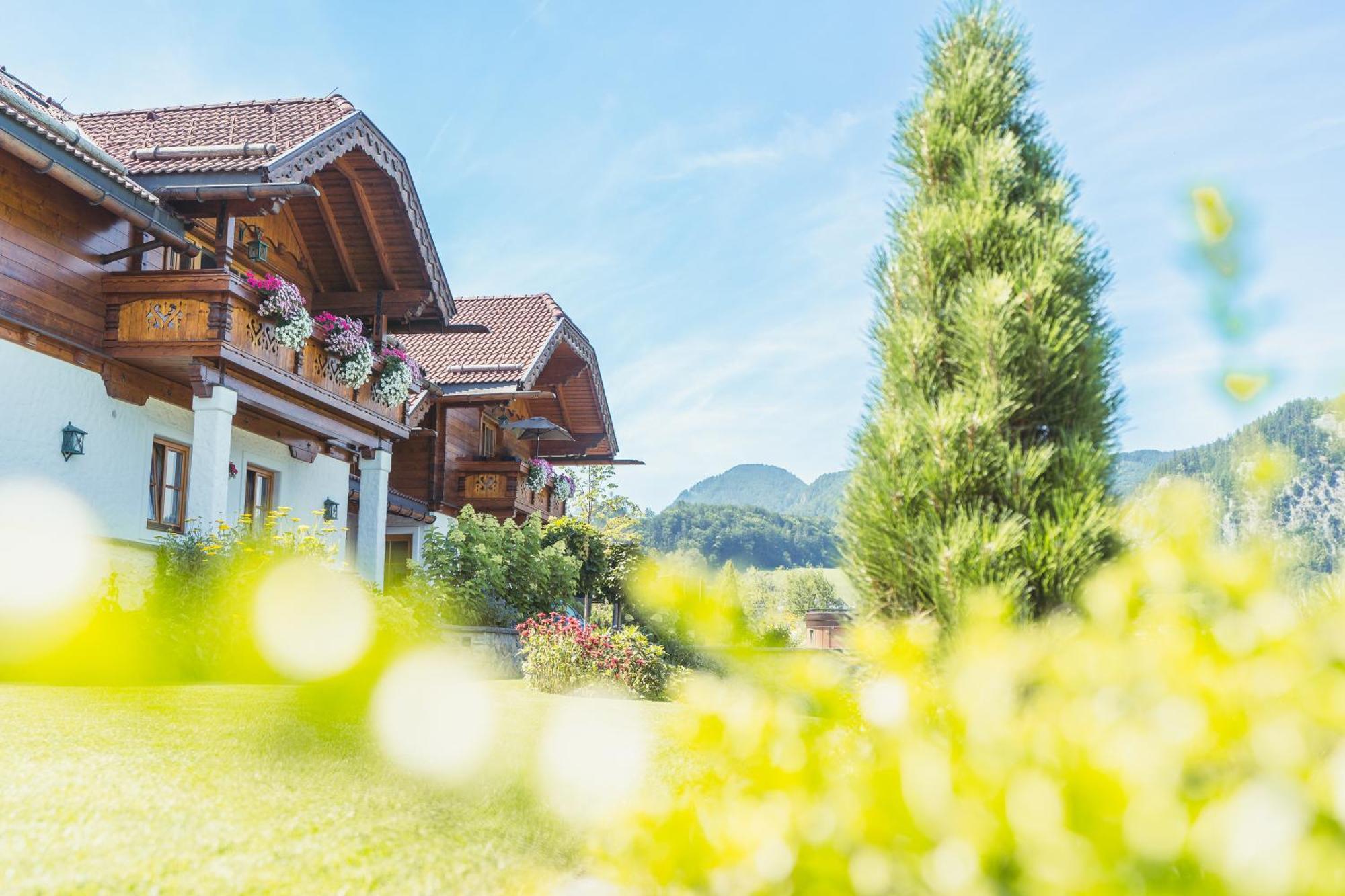 Ferienwohnung Schossleitner - Der Wohlfuehl-Ansitz Am Wolfgangsee Mit Weitblick سانكت جيلجن المظهر الخارجي الصورة