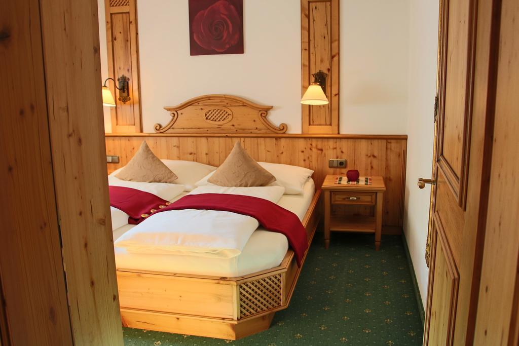 Ferienwohnung Schossleitner - Der Wohlfuehl-Ansitz Am Wolfgangsee Mit Weitblick سانكت جيلجن الغرفة الصورة
